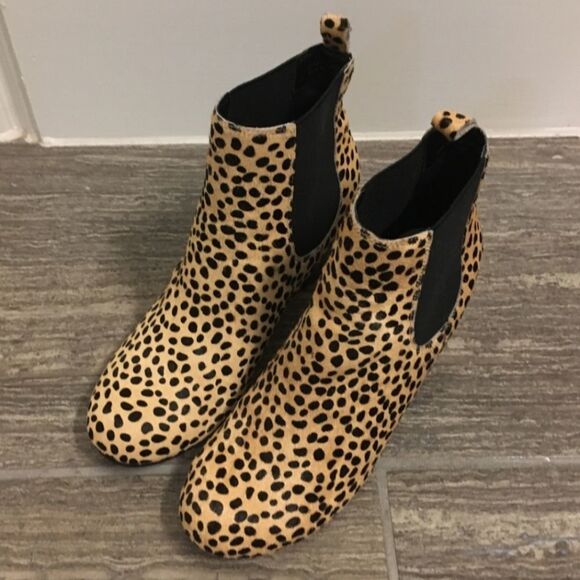 𝅺SOLE Society Cheetah Calf Hair Booties size 7 - Picture 2 of 2